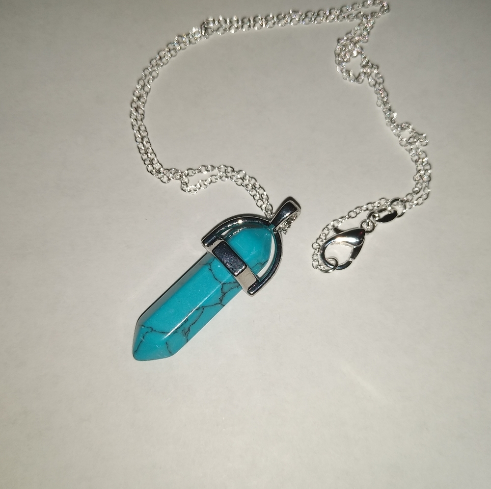 Crystal Necklace Light Blue and Black marble